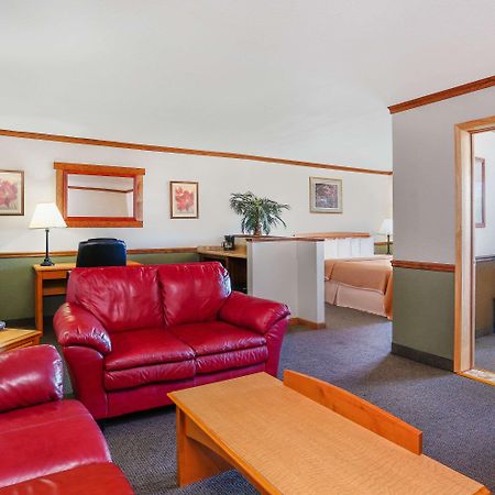 Howard Johnson By Wyndham Helena Exterior photo