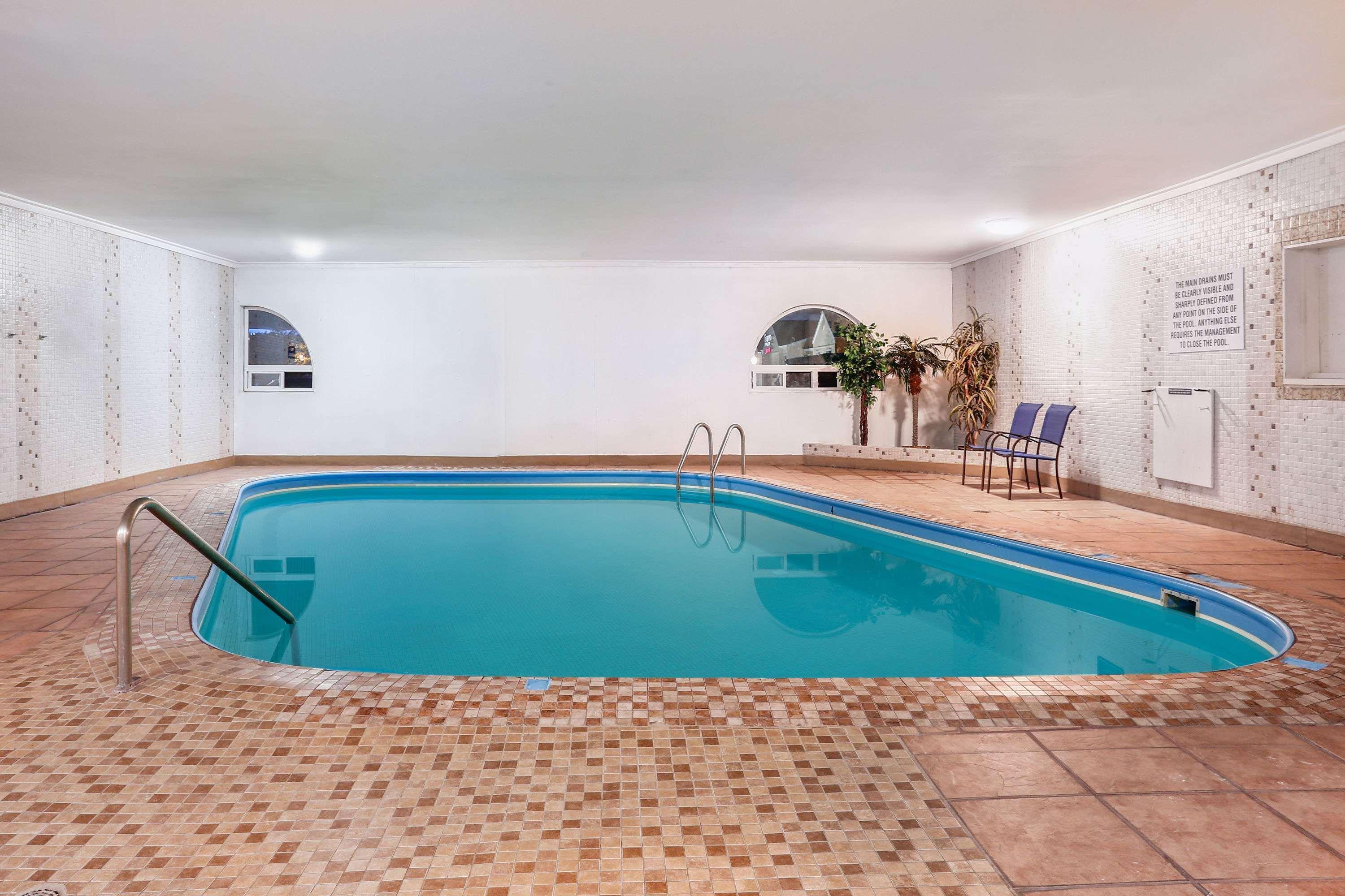 Howard Johnson By Wyndham Helena Exterior photo